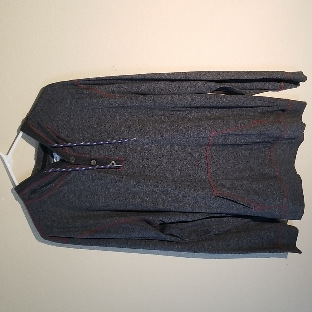 LONG SLEEVE SHIRT WITH HOOD